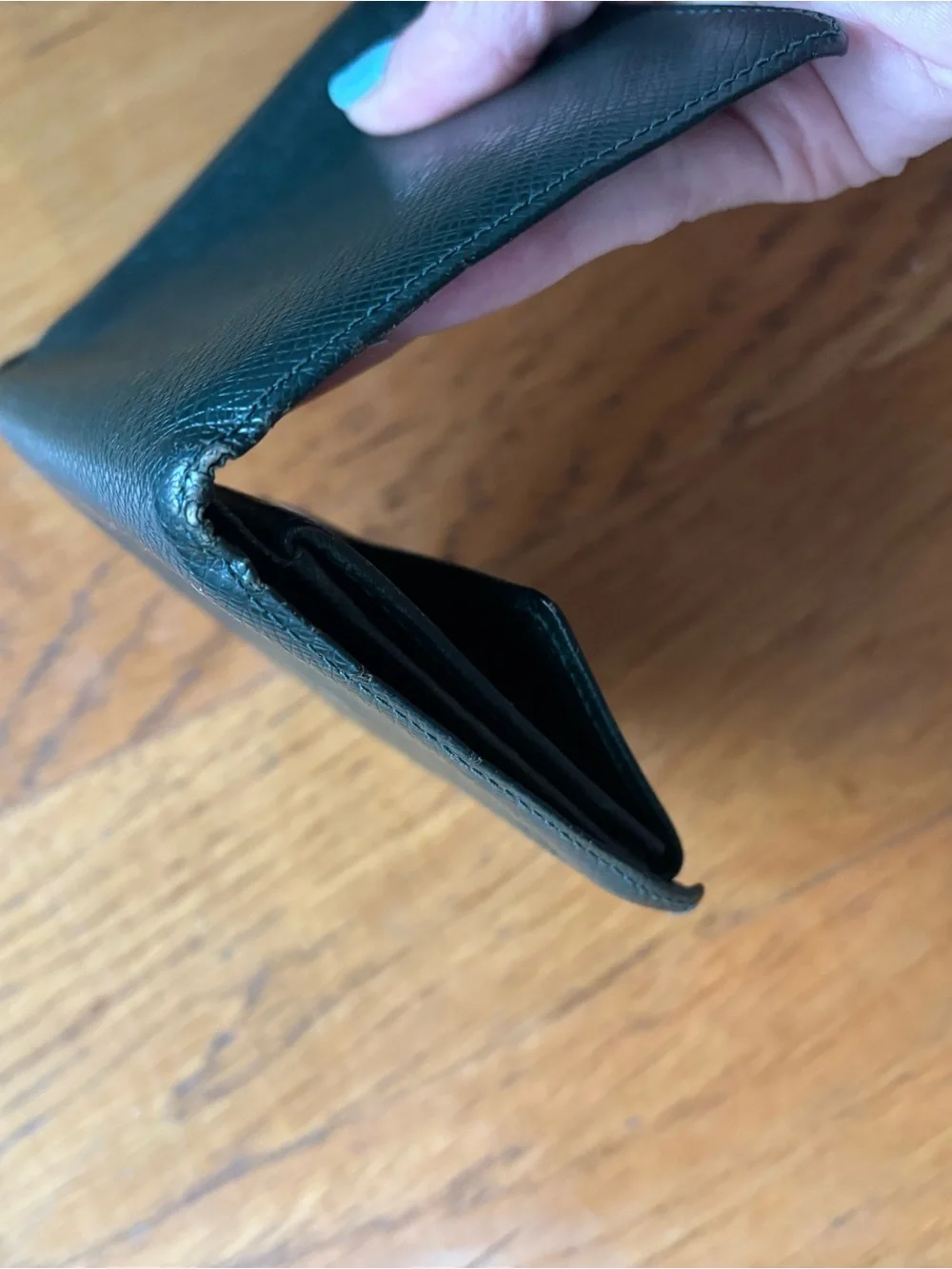 Louis Vuitton approximately 4”